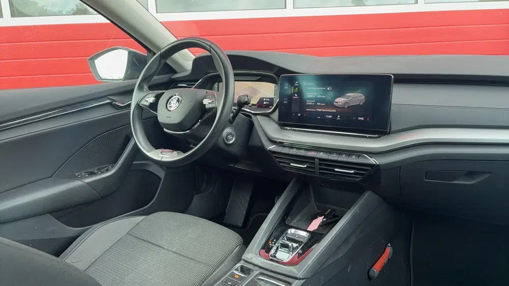 Skoda Octavia 1.0 e-TSI Business Edition AUTOMAAT uit 2021, foto 3