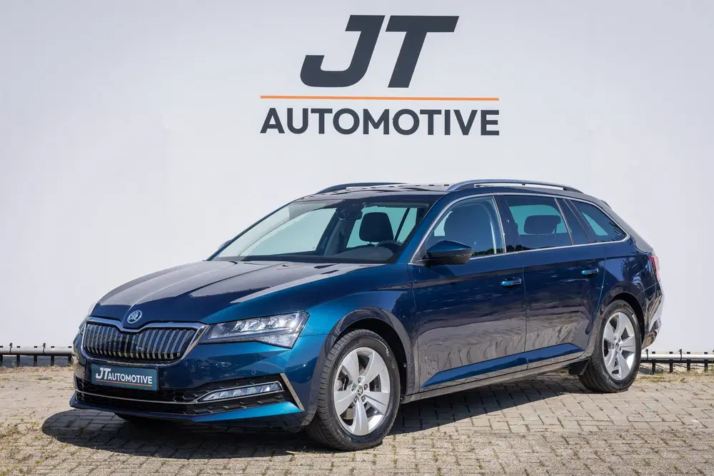 Skoda Superb 1.4 TSI iV BnsEdPlus Plug in Hyb klimaat c uit 2022