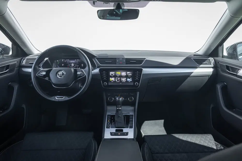 Skoda Superb 1.4 TSI iV BnsEdPlus Plug in Hyb klimaat c uit 2022, foto 3