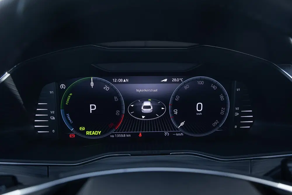 Skoda Superb 1.4 TSI iV BnsEdPlus Plug in Hyb klimaat c uit 2022, foto 4