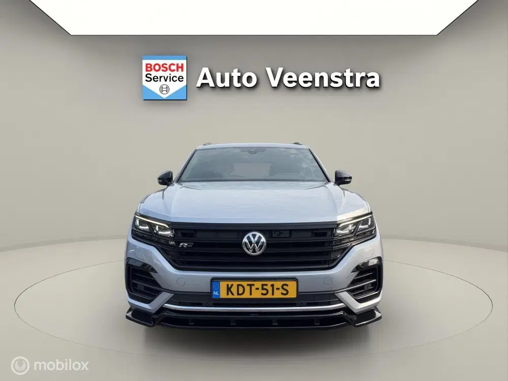 Volkswagen Touareg 3.0 TSI R-Line uit 2019, foto 4