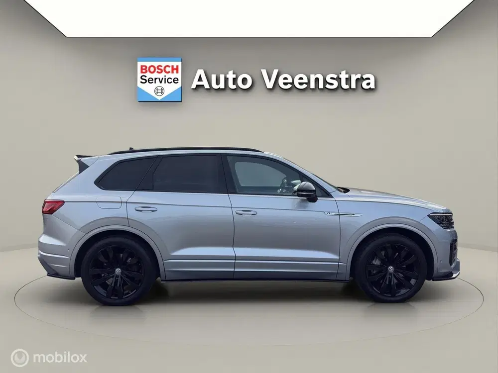 Volkswagen Touareg 3.0 TSI R-Line uit 2019, foto 7