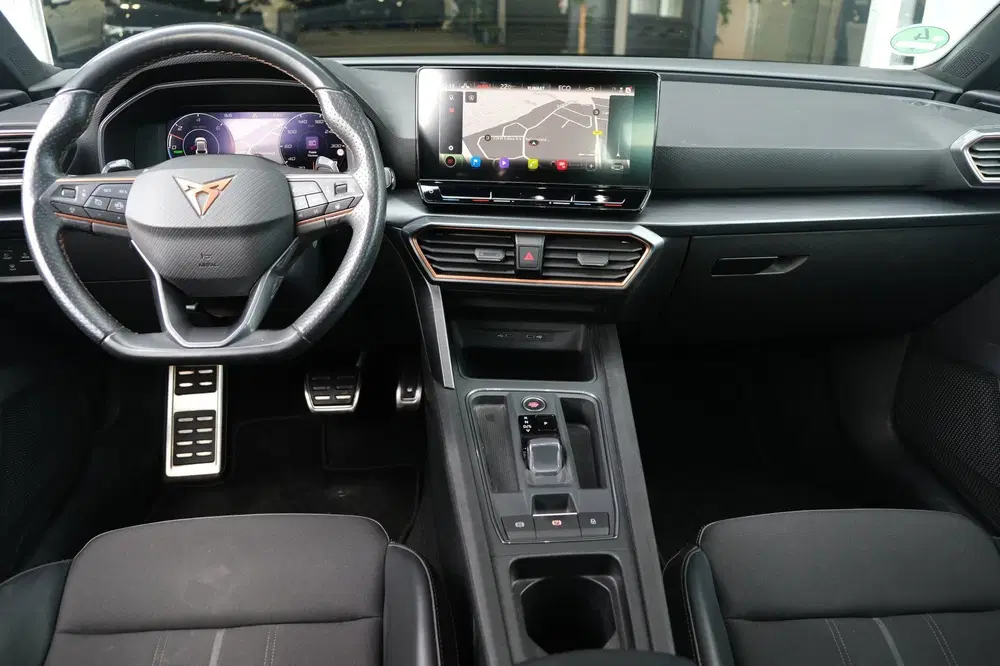 Cupra Leon 1.4 e-Hybrid 204PK Pano Led Cam Navi ACC V uit 2022, foto 11