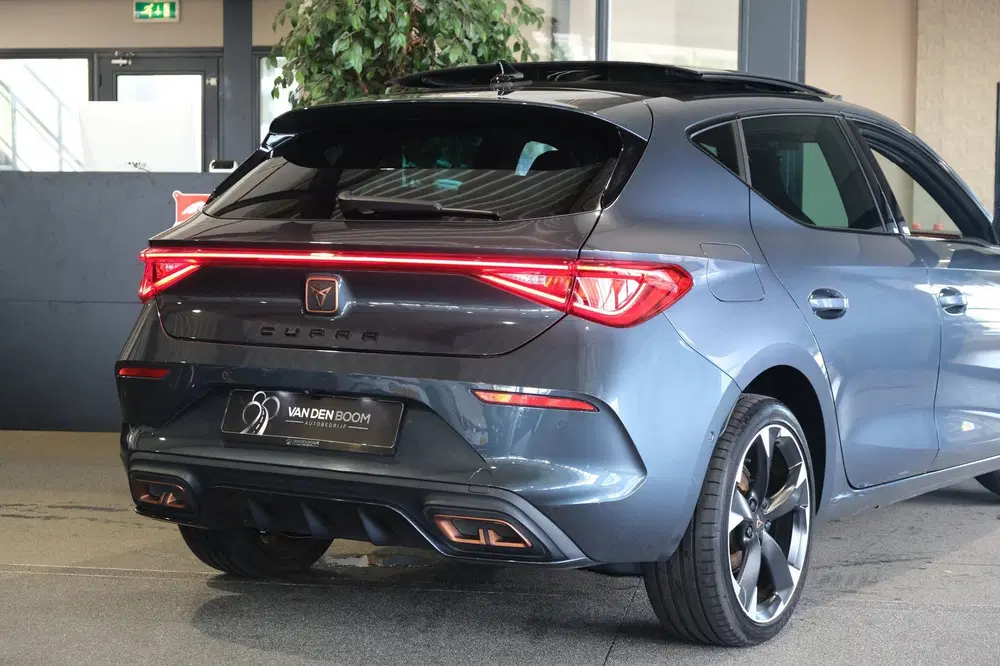 Cupra Leon 1.4 e-Hybrid 204PK Pano Led Cam Navi ACC V uit 2022, foto 15