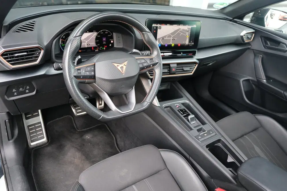 Cupra Leon 1.4 e-Hybrid 204PK Pano Led Cam Navi ACC V uit 2022, foto 3