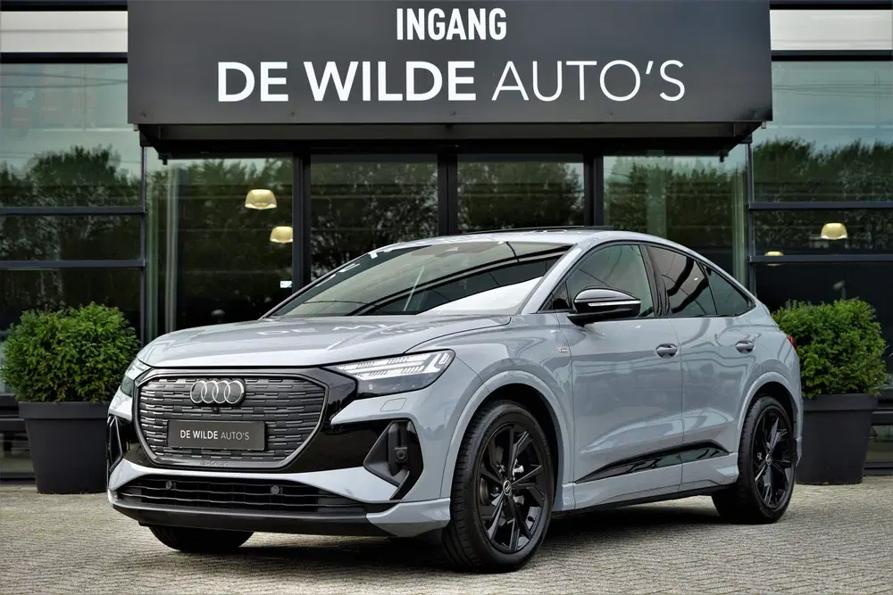 Audi Q4 e-tron 40 S-line 204pk Pano Sonos Camera K uit 2023
