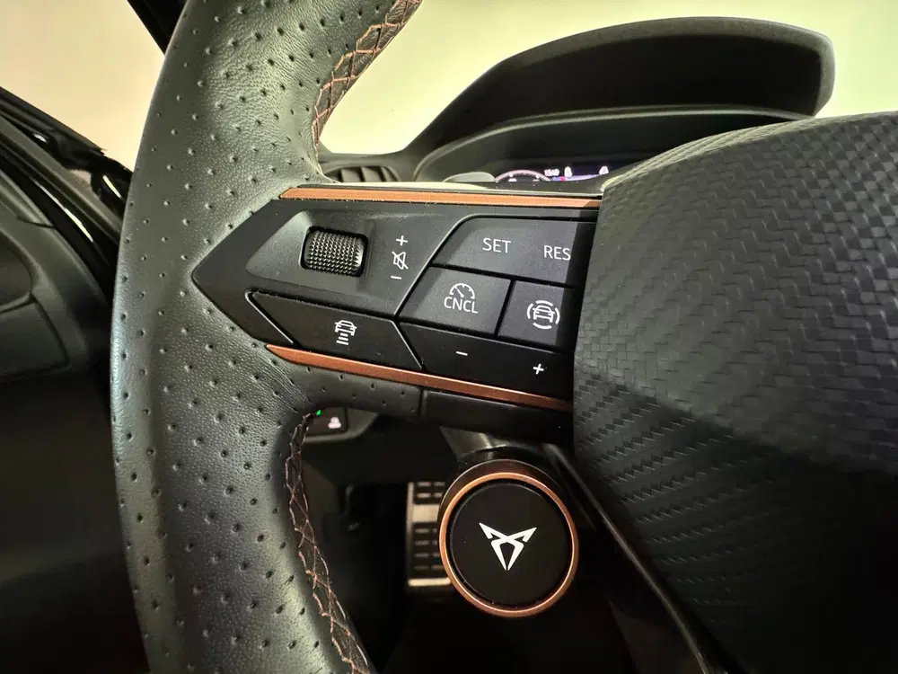 Cupra Terramar 1.5 TSI e-Hybrid VZ America s CUP Pano uit 2025, foto 12