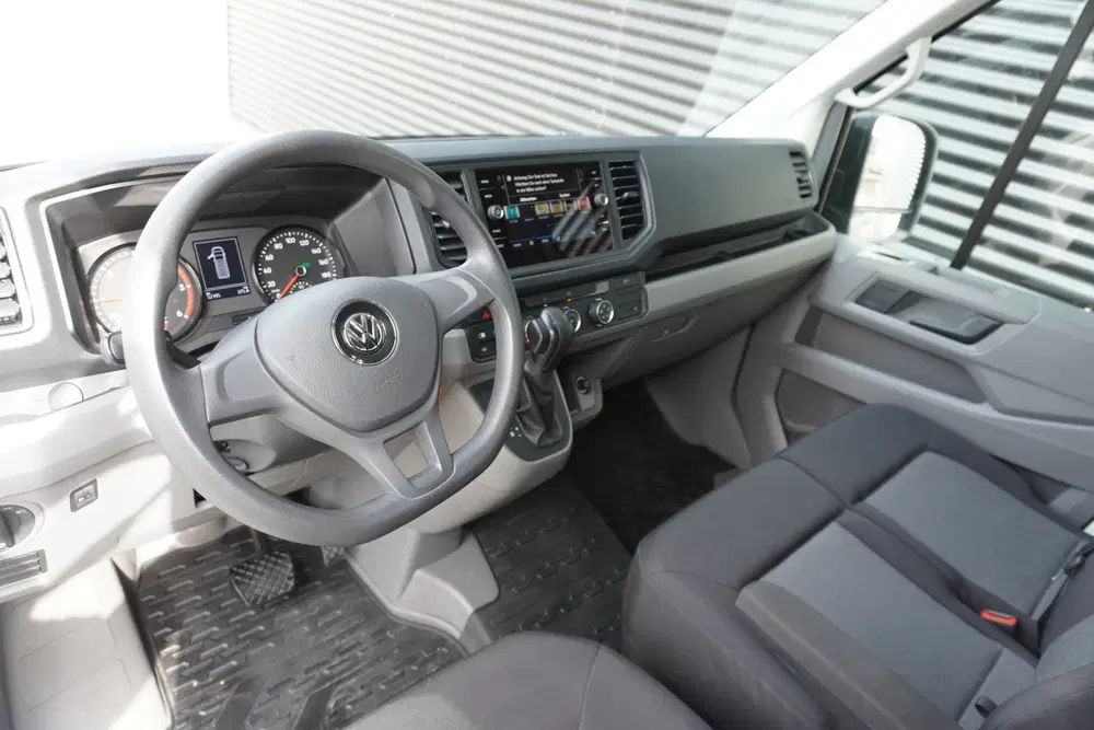 Volkswagen Crafter 140pk Automaat L3H2 uit 2024, foto 2