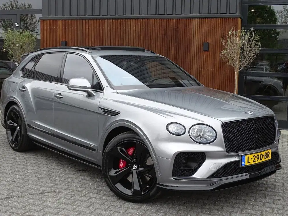 Bentley Bentayga 4.0 V8 550PK TwinTurbo uit 2020, foto 2