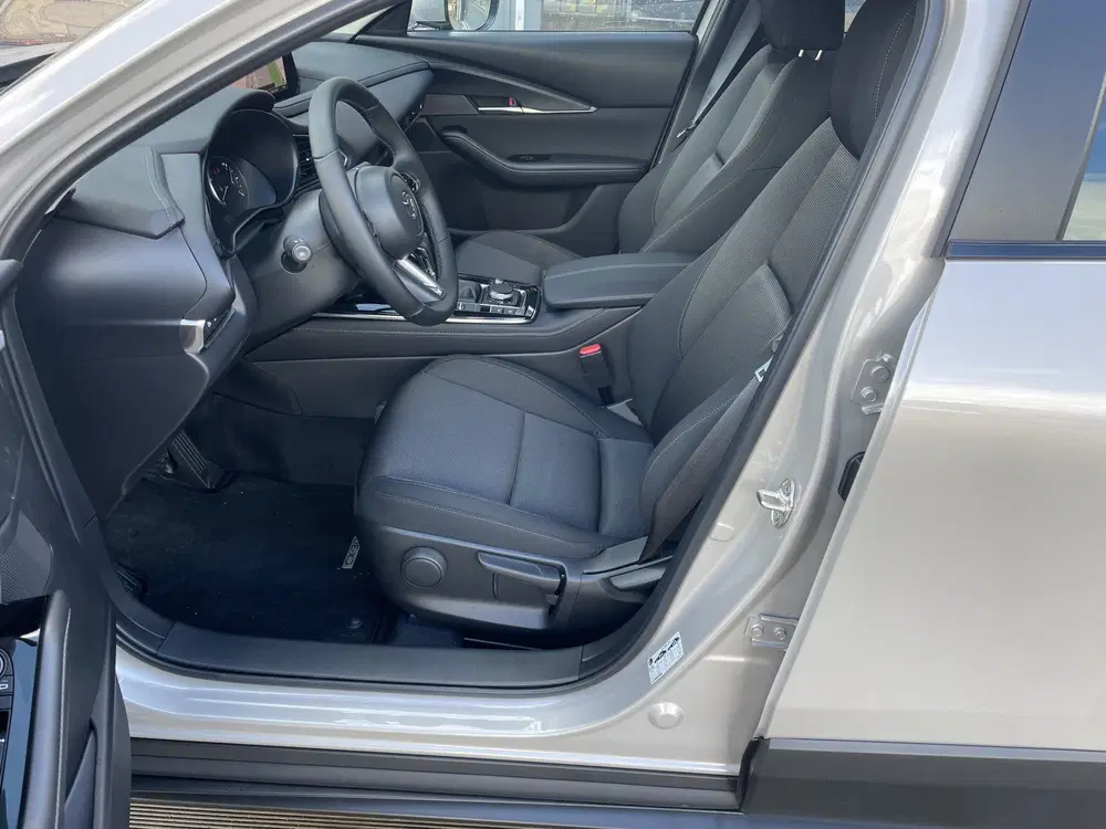 Mazda CX-30 2.5 e-SkyActiv-G M Hybrid 140 pk AUTOMAAT uit 2026, foto 8