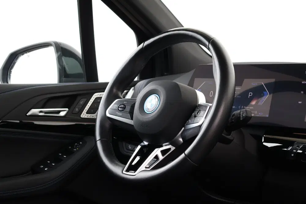 BMW 2-serie Active Tourer 225e xDrive uit 2024, foto 11