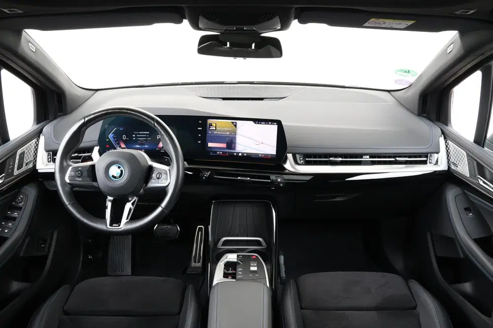 BMW 2-serie Active Tourer 225e xDrive uit 2024, foto 12