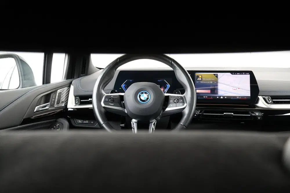 BMW 2-serie Active Tourer 225e xDrive uit 2024, foto 14