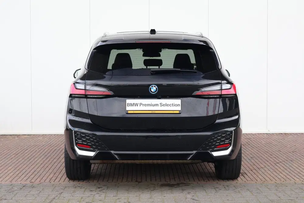 BMW 2-serie Active Tourer 225e xDrive uit 2024, foto 8