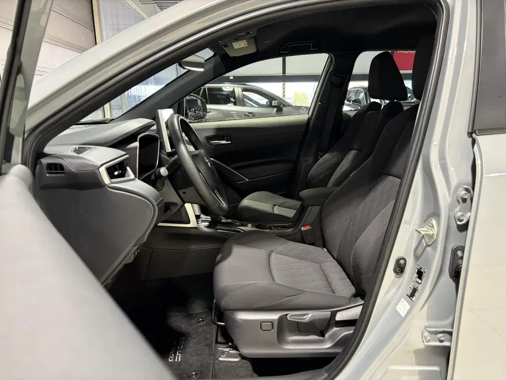 Toyota Corolla Cross Hybrid 140 Active Orgineel Nederlandse uit 2025, foto 12