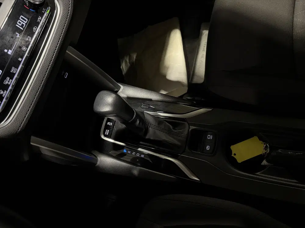 Toyota Corolla Cross Hybrid 140 Active Orgineel Nederlandse uit 2025, foto 13