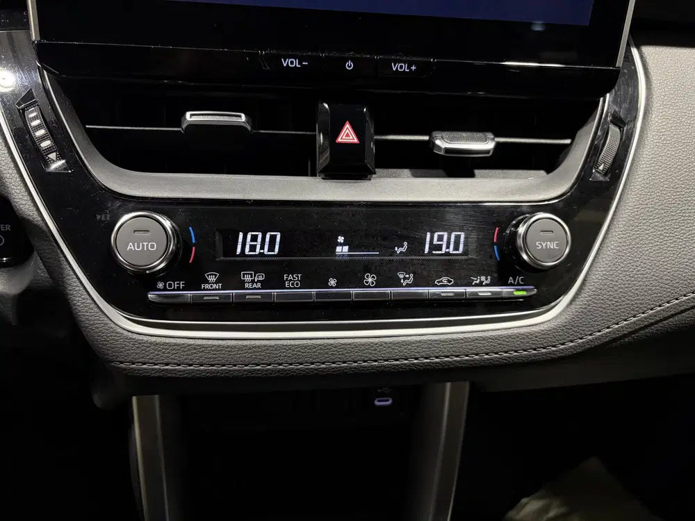 Toyota Corolla Cross Hybrid 140 Active Orgineel Nederlandse uit 2025, foto 15