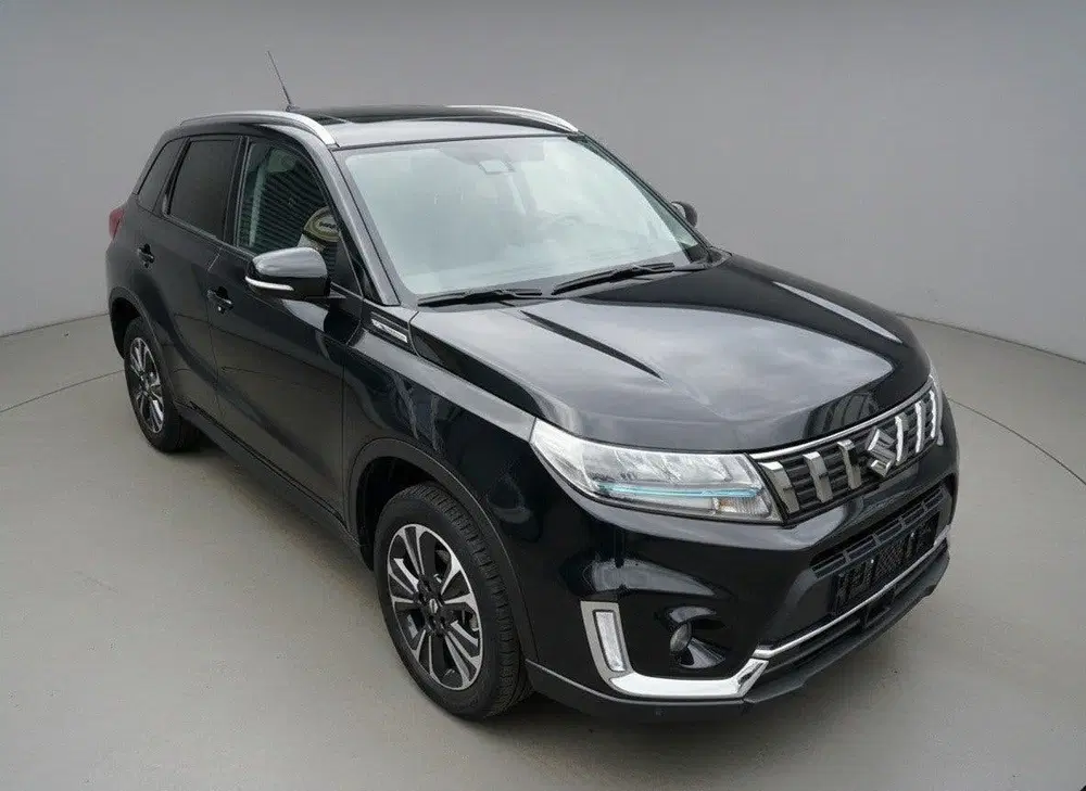 Suzuki Vitara 1.4 Boosterjet Style Smart Hybrid Panorama uit 2022, foto 2