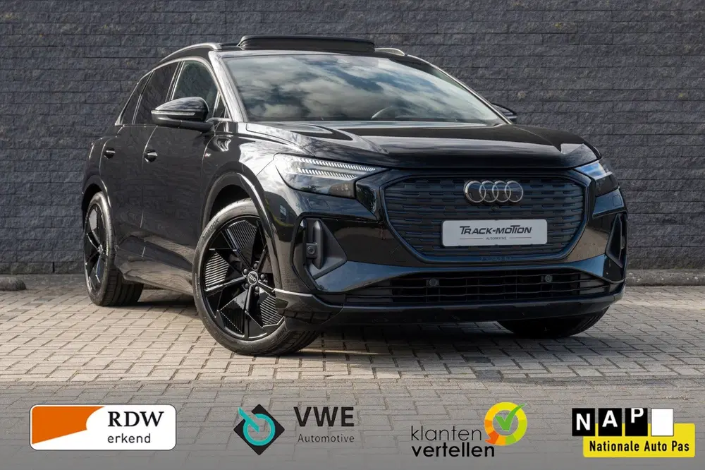 Audi Q4 e-tron 50 quattro s-line 77 kWh PANORAMADAK uit 2021