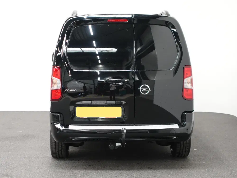 Opel Combo Opel Combo 1.5D 130 pk Aut-8 L2H1 Edition uit 2022, foto 10