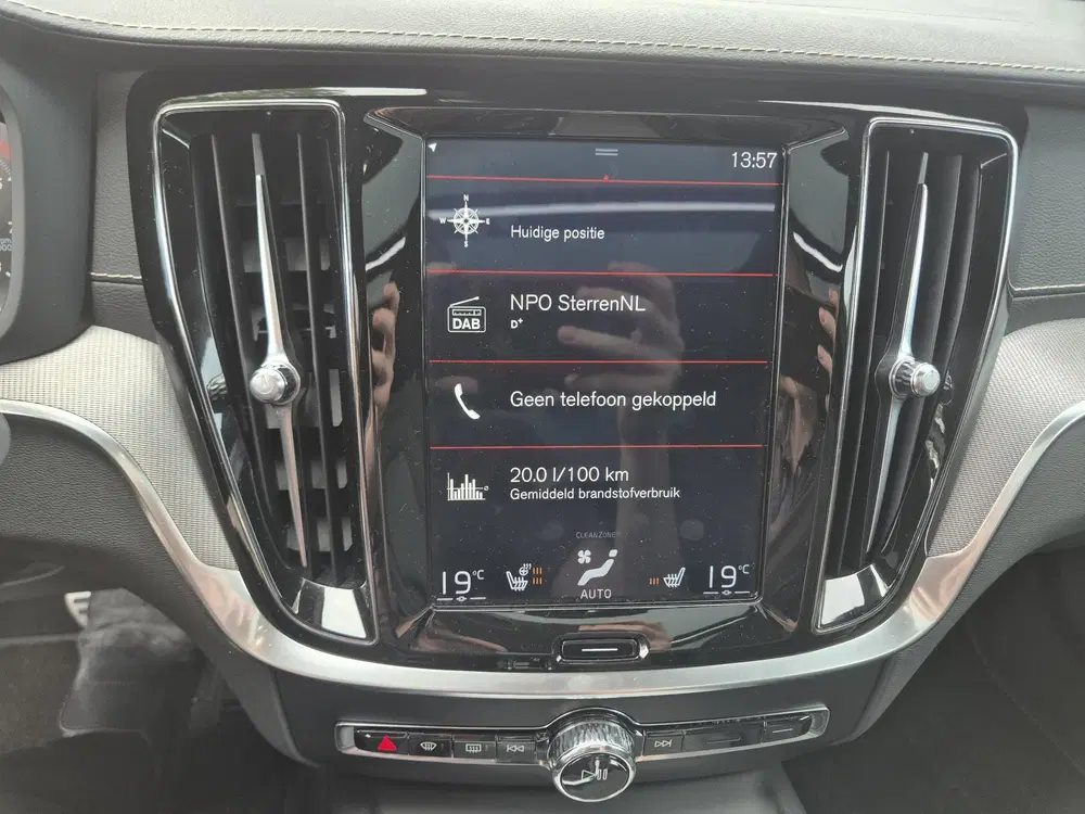 Volvo S60 2.0 T5 Intro Ed. R-Design Volledig HEICO uit 2019, foto 15