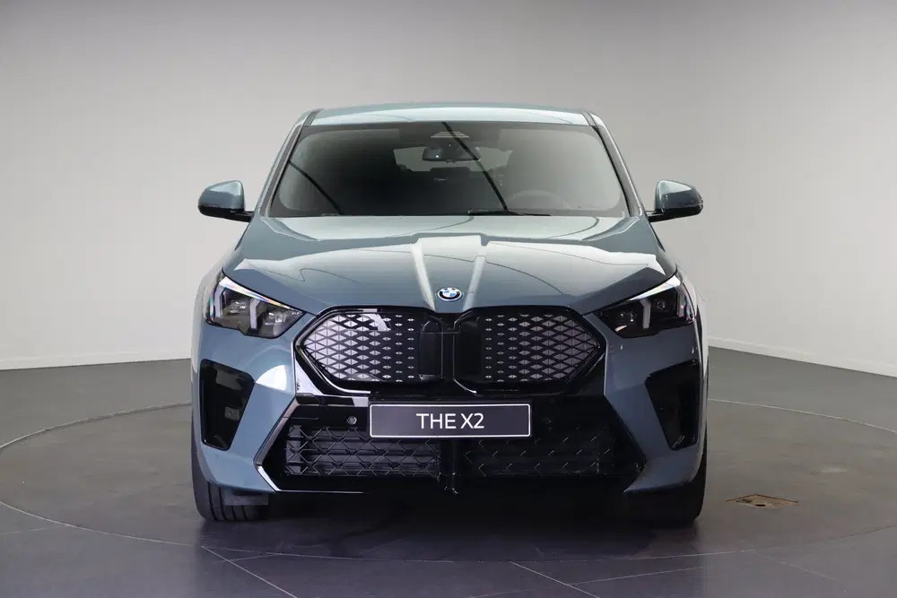 BMW iX2 eDrive20 M Sport uit 2026, foto 6