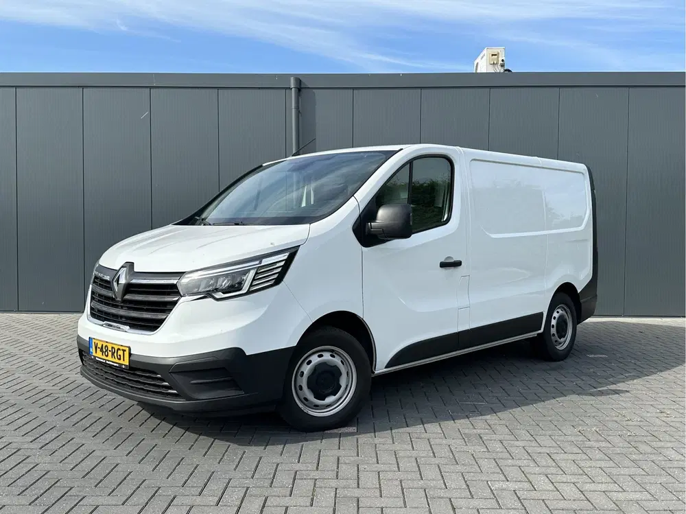 Renault Trafic 2.0 dCi 130 PK uit 2024, foto 2