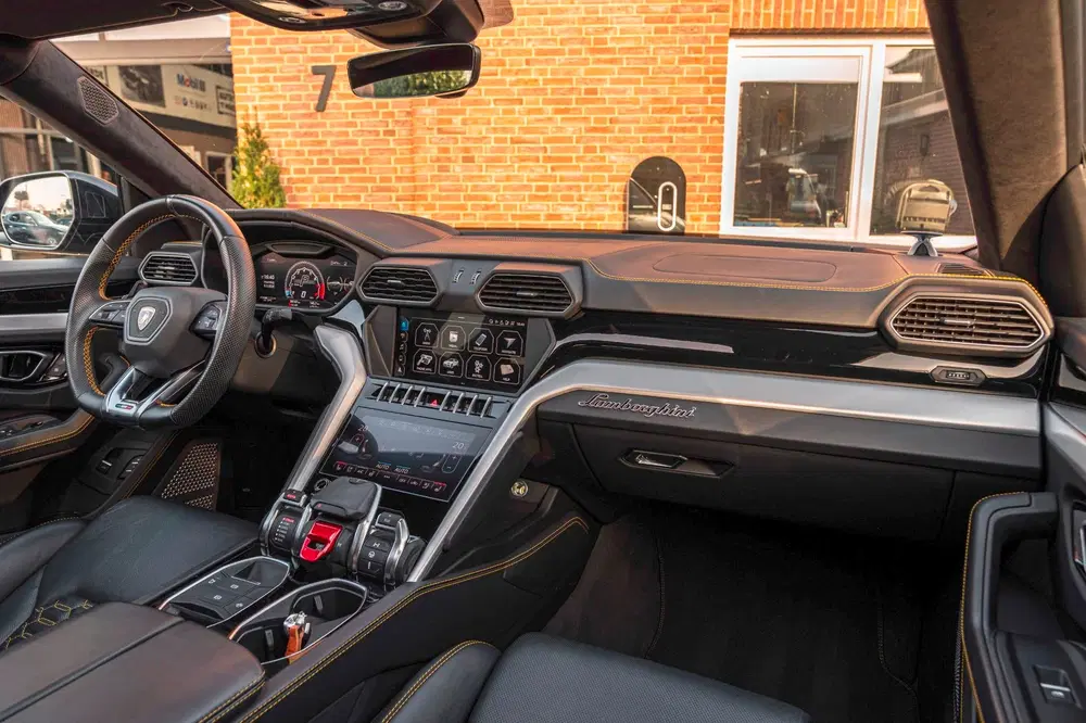 Lamborghini Urus 4.0 V8 650 PK Pano Keramisch B&O Advanced uit 2019, foto 12