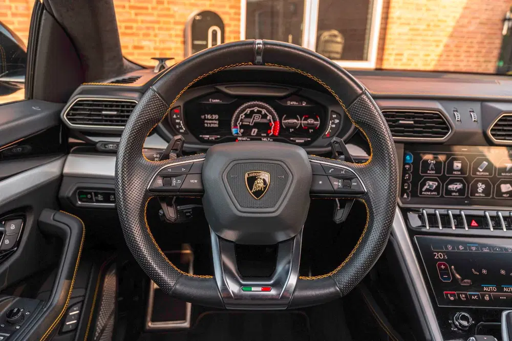 Lamborghini Urus 4.0 V8 650 PK Pano Keramisch B&O Advanced uit 2019, foto 14