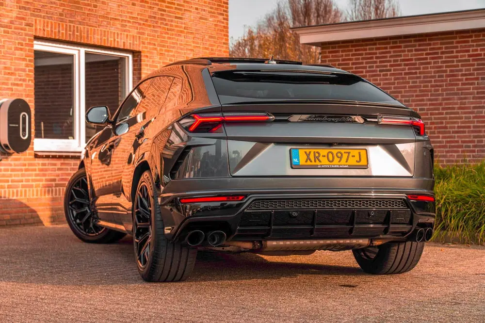 Lamborghini Urus 4.0 V8 650 PK Pano Keramisch B&O Advanced uit 2019, foto 2
