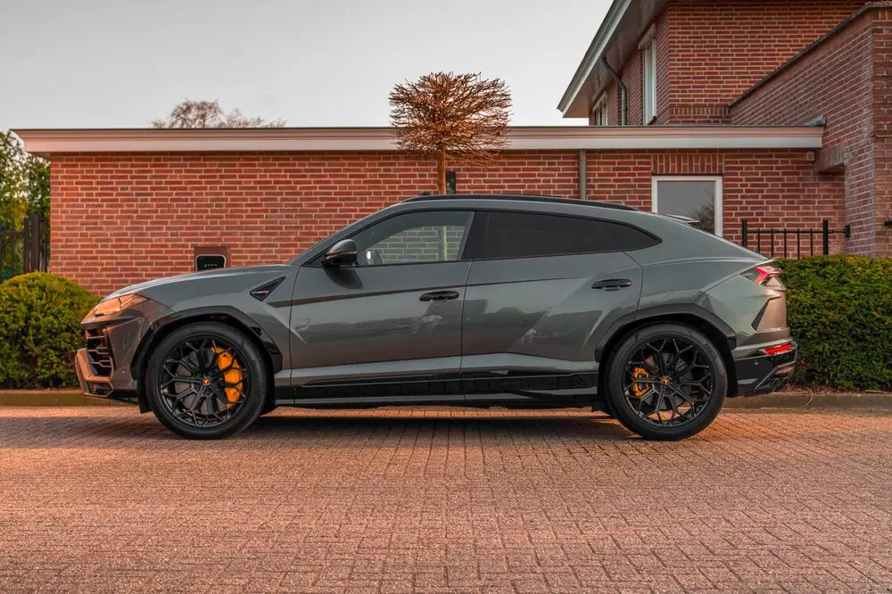 Lamborghini Urus 4.0 V8 650 PK Pano Keramisch B&O Advanced uit 2019, foto 4