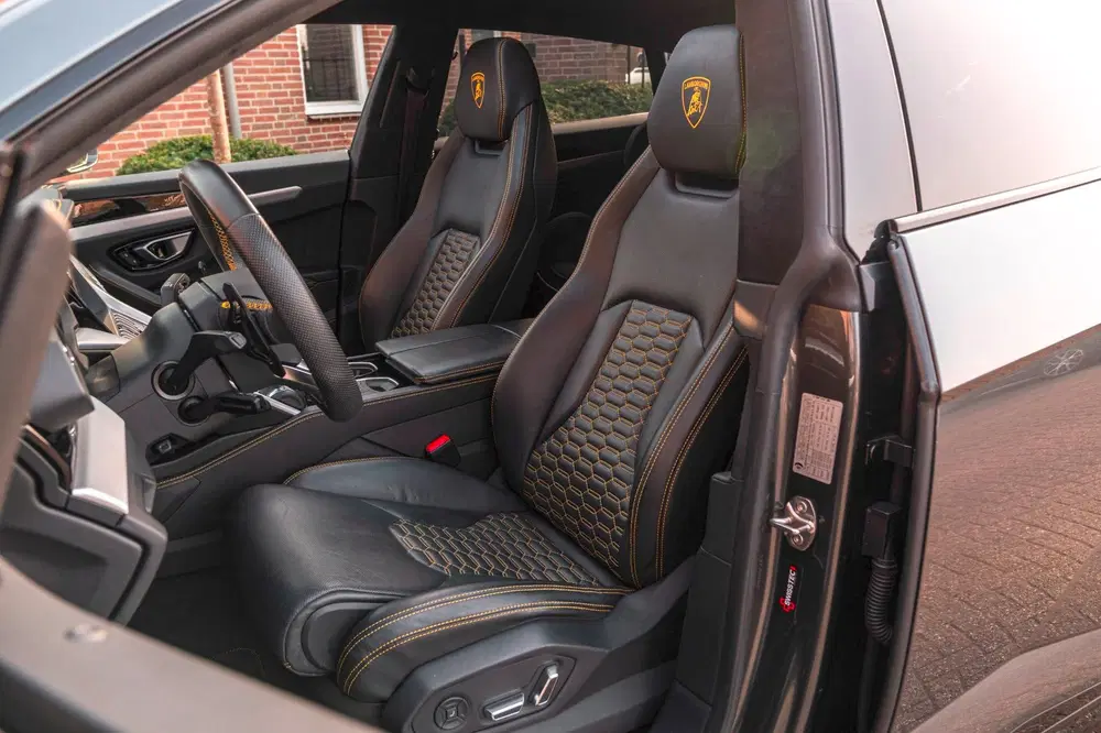 Lamborghini Urus 4.0 V8 650 PK Pano Keramisch B&O Advanced uit 2019, foto 9