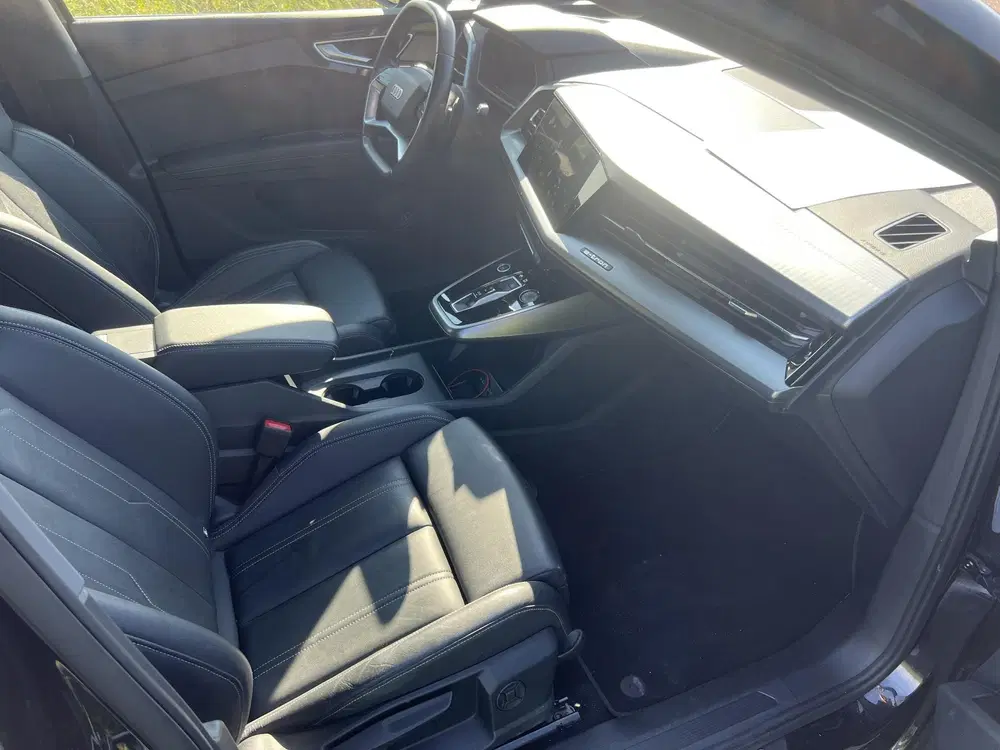 Audi Q4 e-tron 40 S edition 77 kWh SOH 92 uit 2022, foto 14