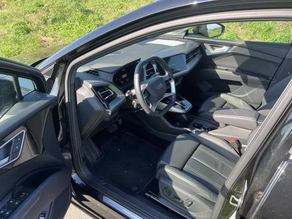 Audi Q4 e-tron 40 S edition 77 kWh SOH 92 uit 2022, foto 4