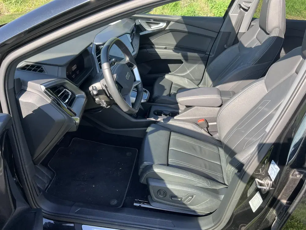 Audi Q4 e-tron 40 S edition 77 kWh SOH 92 uit 2022, foto 6