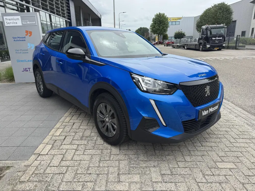 Peugeot 2008 1.2 PureTech Active Pack l Camera l Navi uit 2022, foto 5