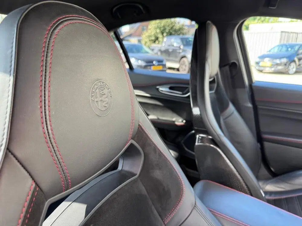 Alfa Romeo Giulia 2.9 V6 QUADRIFOGLIO Carbon pakket Sparco k uit 2019, foto 14