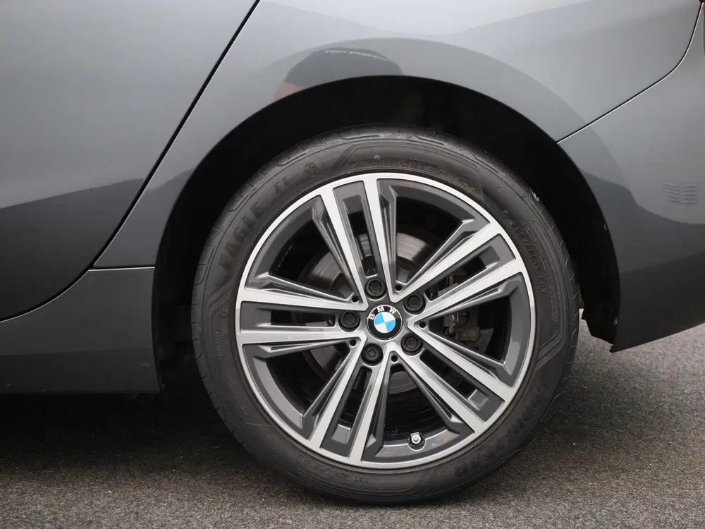 BMW 1-serie 118i Executive Edition 140PK uit 2020, foto 13