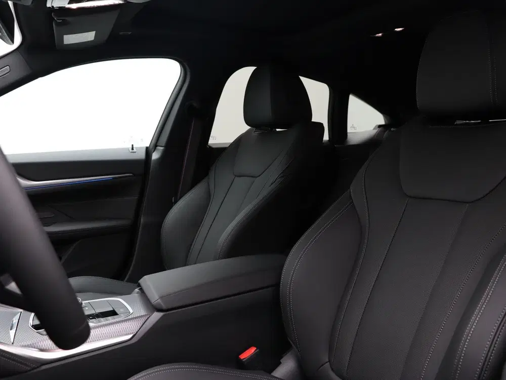 BMW i4 eDrive35 High Executive uit 2026, foto 10