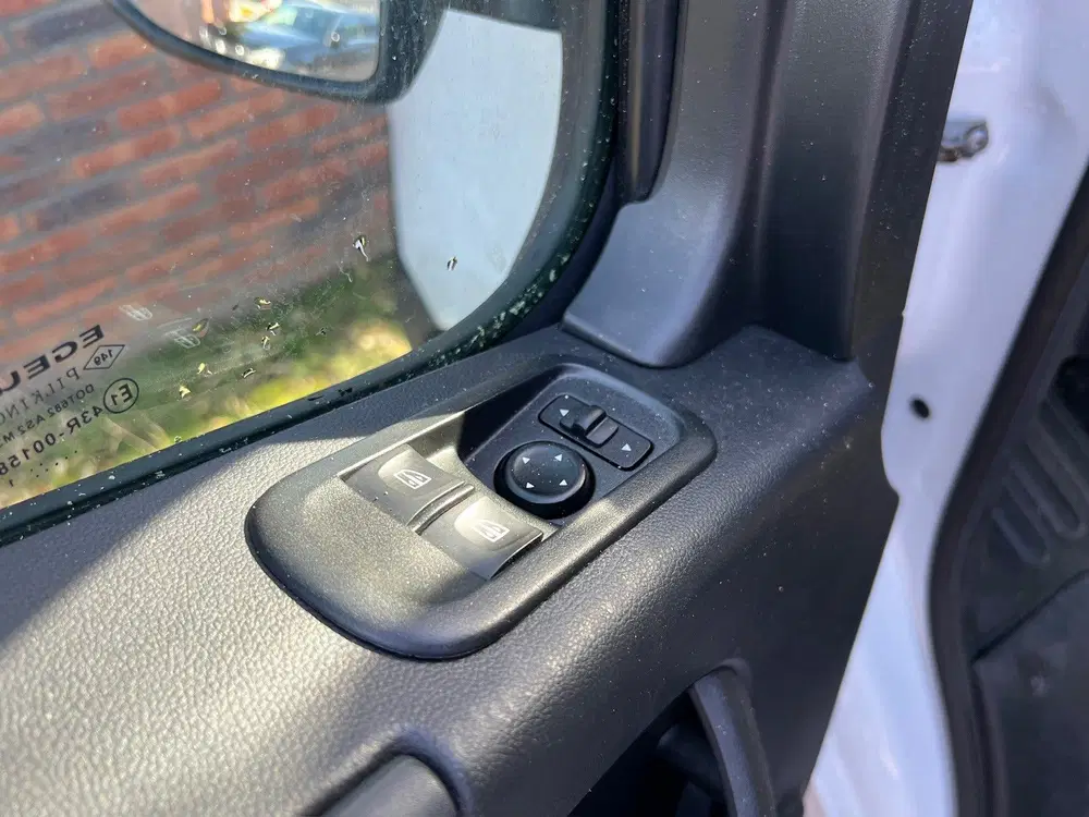 Opel Movano 2.3 150pk Zwaar L2H2 Edition 3500kg uit 2022, foto 15