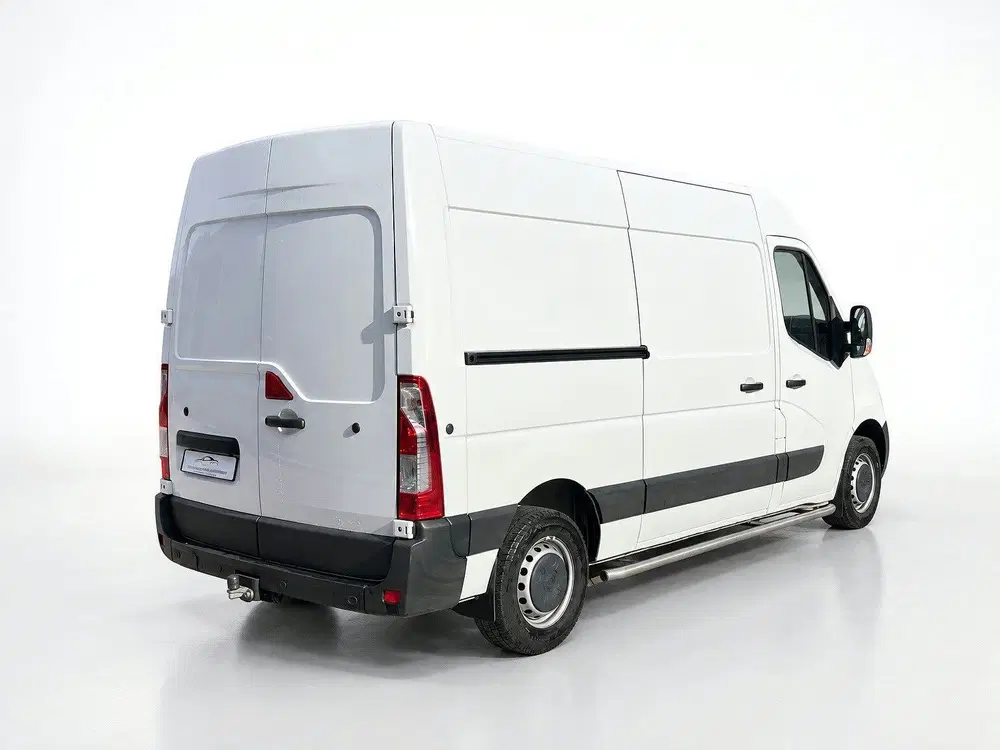 Opel Movano 2.3 150pk Zwaar L2H2 Edition 3500kg uit 2022, foto 2