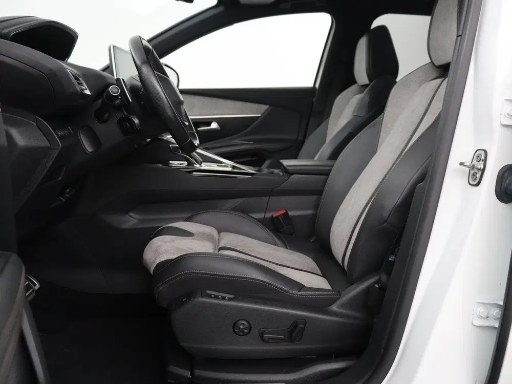 Peugeot 3008 1.6 HYbrid4 300 Première Pack uit 2020, foto 4