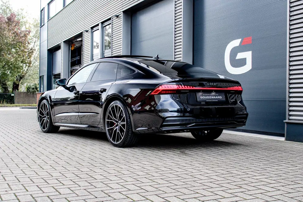 Audi A7 55 TFSI e quattro Competition uit 2023, foto 12