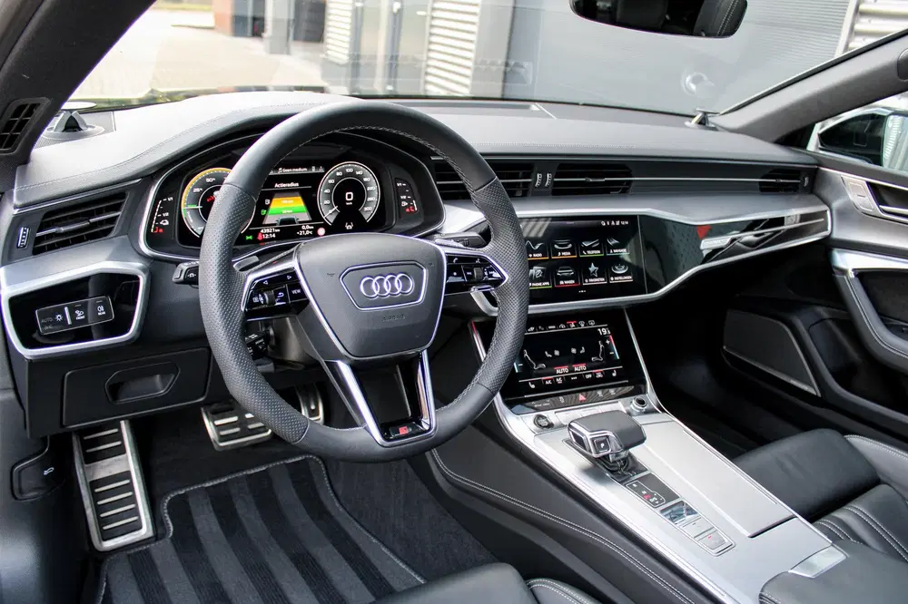 Audi A7 55 TFSI e quattro Competition uit 2023, foto 3