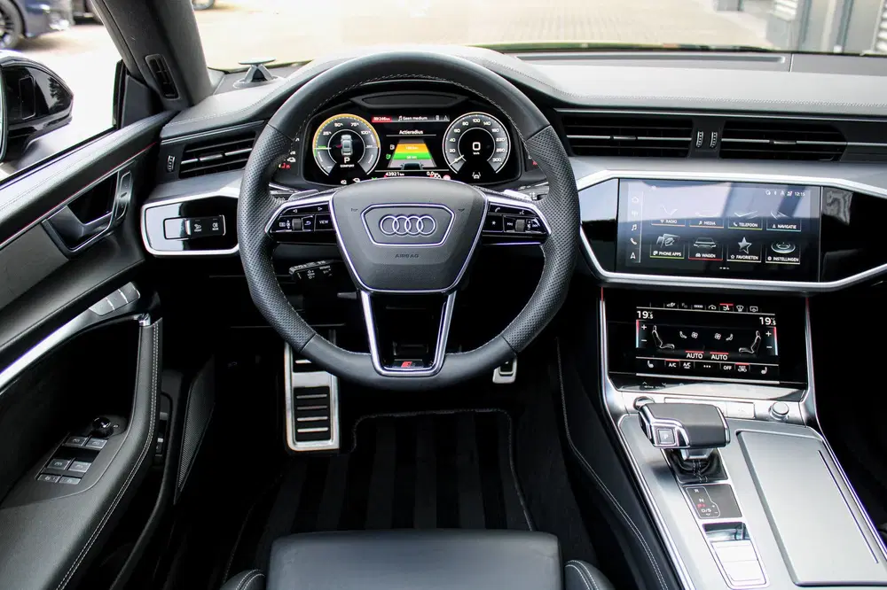 Audi A7 55 TFSI e quattro Competition uit 2023, foto 6