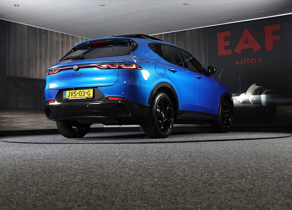Alfa Romeo Tonale 1.5T Hybrid Veloce uit 2023, foto 5
