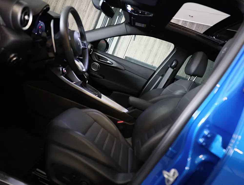 Alfa Romeo Tonale 1.5T Hybrid Veloce uit 2023, foto 7
