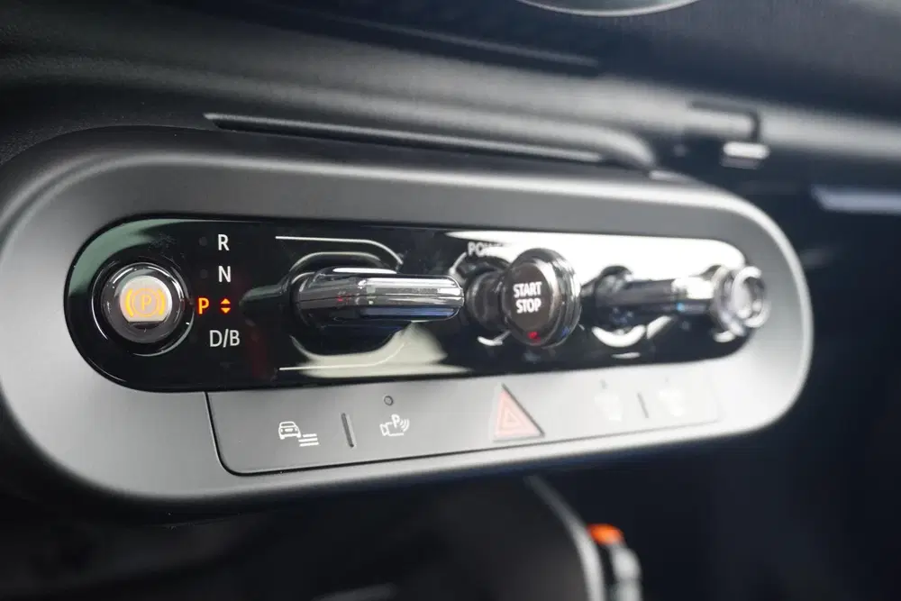 Mini Aceman SE John Cooper Works Trim uit 2026, foto 14