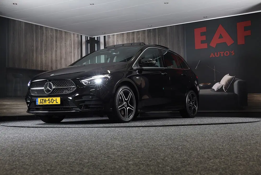 Mercedes-Benz B-Klasse 250 e AMG Line uit 2025, foto 4