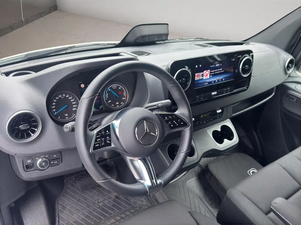 Mercedes-Benz Sprinter 320 L2H2 Select 81kWh uit 2024, foto 12